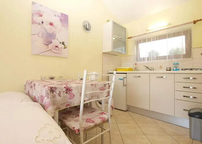 1462 Appartamento Pola